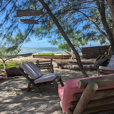 Ocean Lodge Kite & Windsurf Antsiranana Bagian luar foto