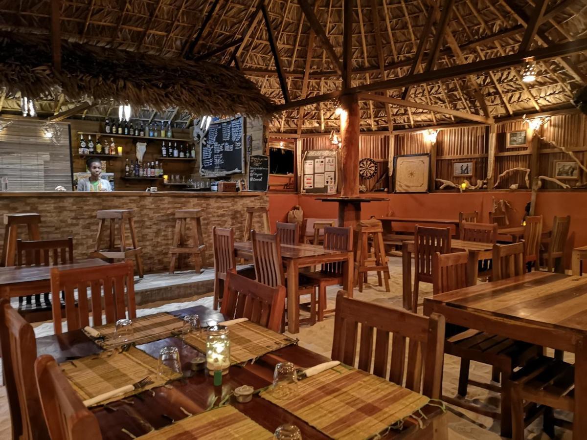Ocean Lodge Kite & Windsurf Antsiranana Bagian luar foto