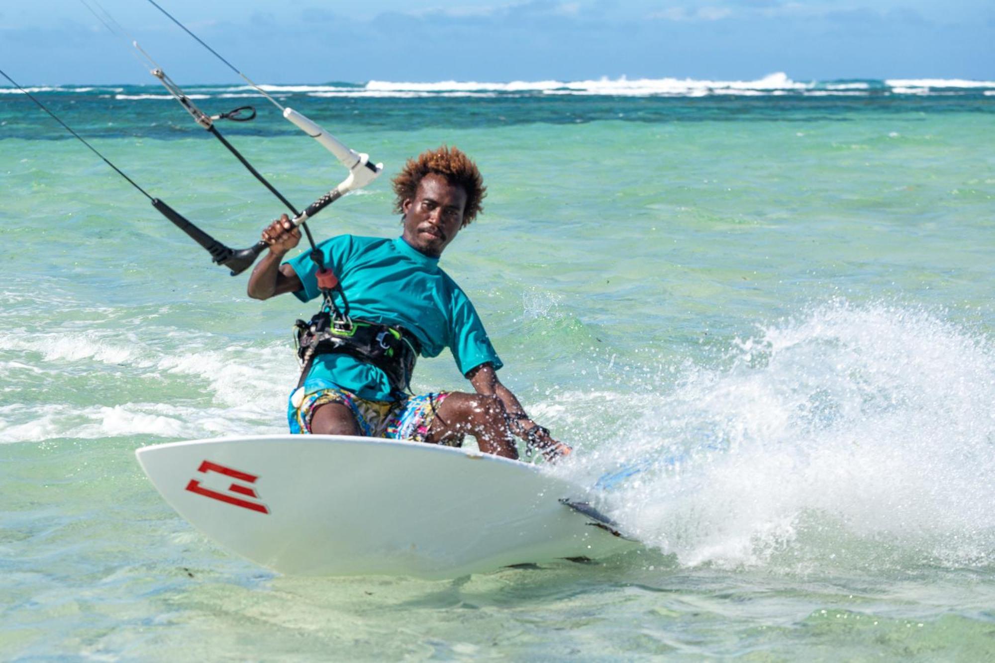 Ocean Lodge Kite & Windsurf Antsiranana Bagian luar foto